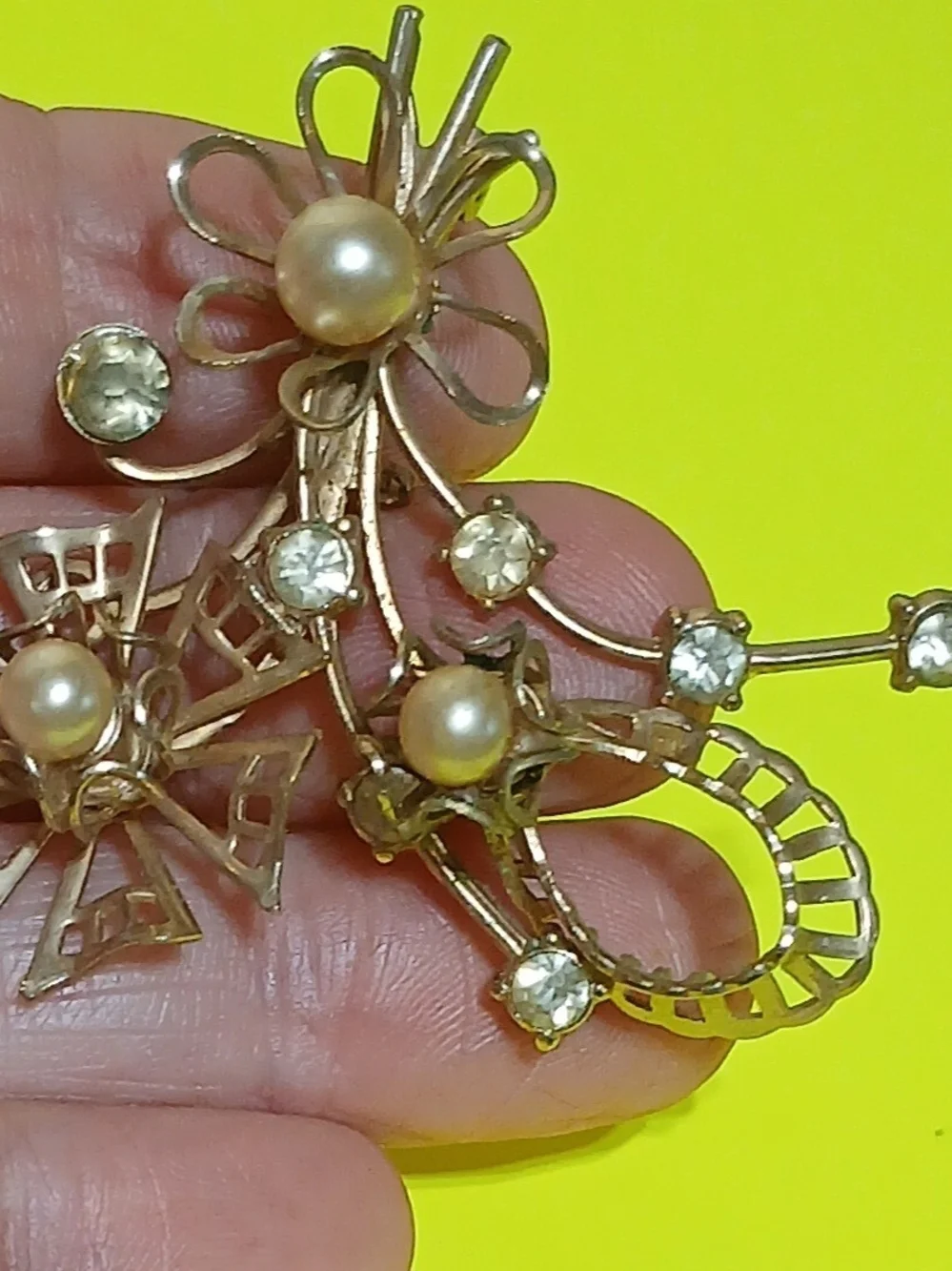 Gold-Tone Pearl and Crystal Floral Brooch - Women Jewelry